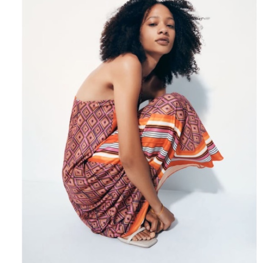 NWT PRINTED MIDI DRESS - Picture 5 of 5